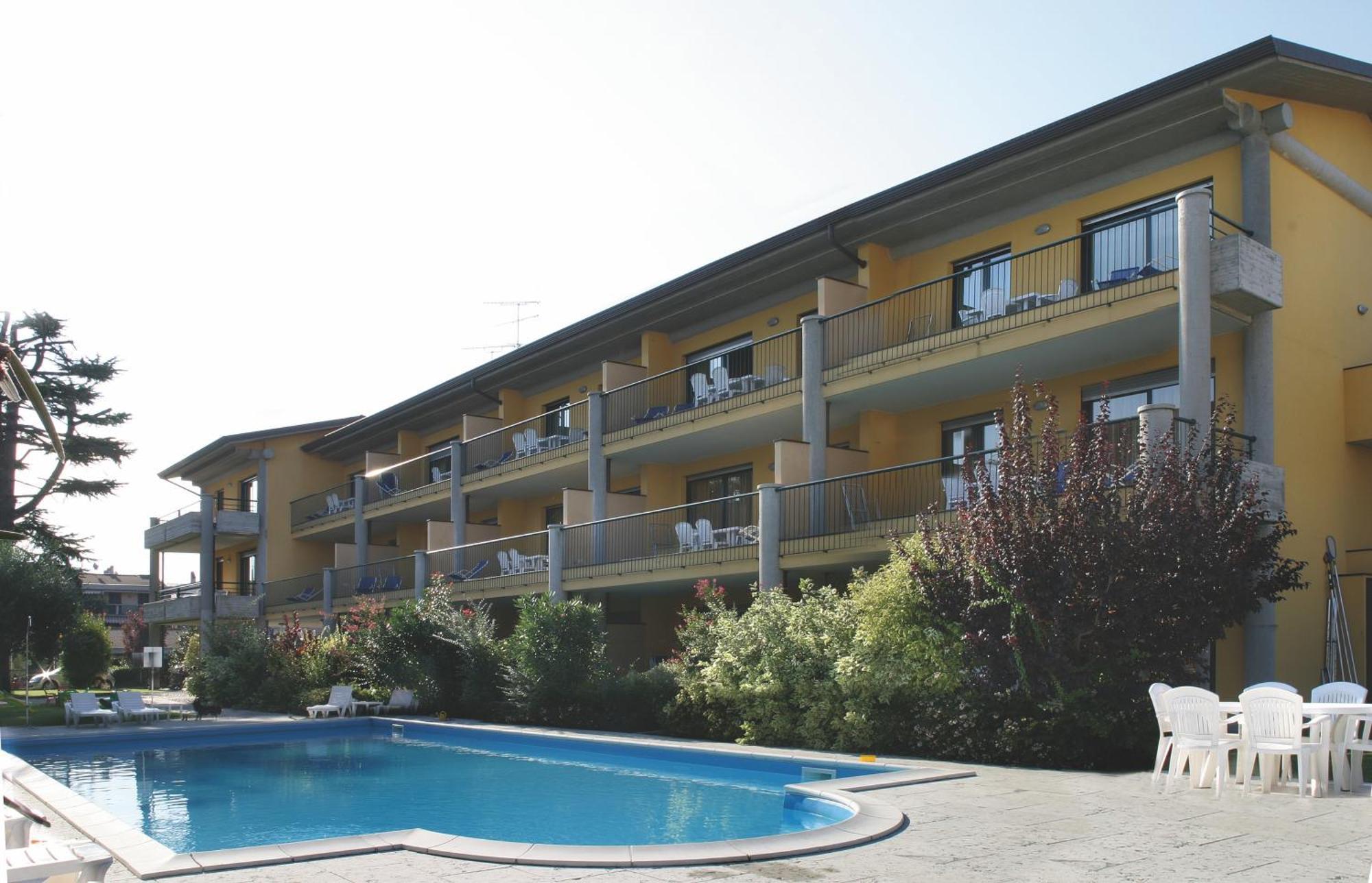 Residence Spiaggia D'Oro Desenzano del Garda Buitenkant foto